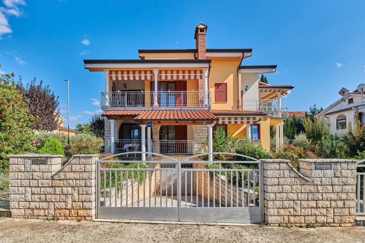 Apartmán Haus Ana Poreč Exteriér fotografie