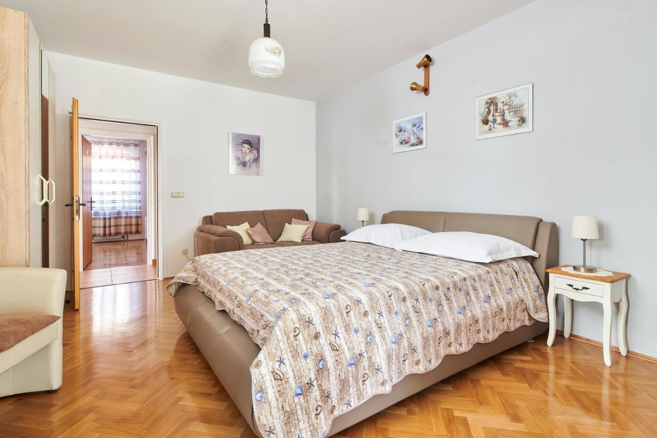 Apartmán Haus Ana Poreč Exteriér fotografie