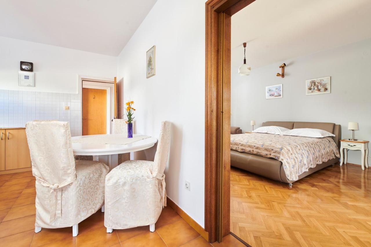 Apartmán Haus Ana Poreč Exteriér fotografie