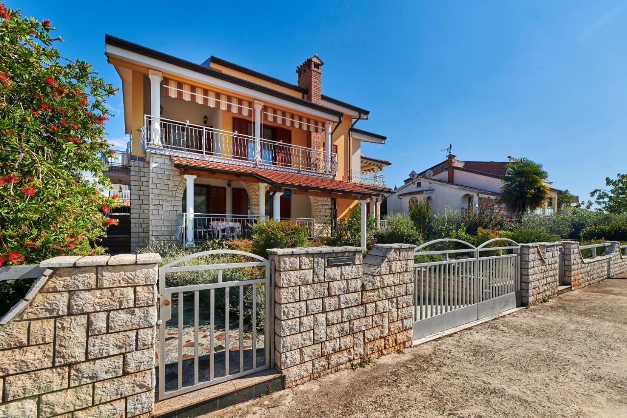 Apartmán Haus Ana Poreč Exteriér fotografie