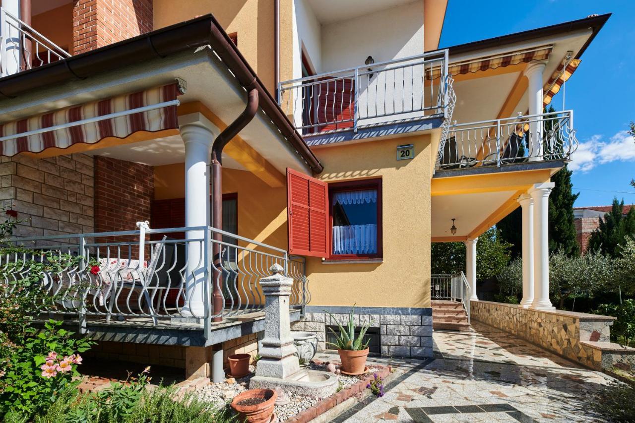 Apartmán Haus Ana Poreč Exteriér fotografie